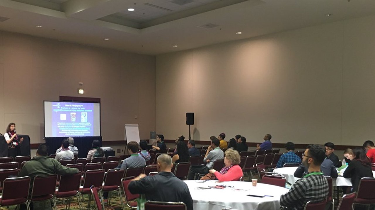 A diverse audience learns about cutting-edge research in biophysics at the SACNAS National Diversity in STEM Conference in Honolulu, Hawai’i.