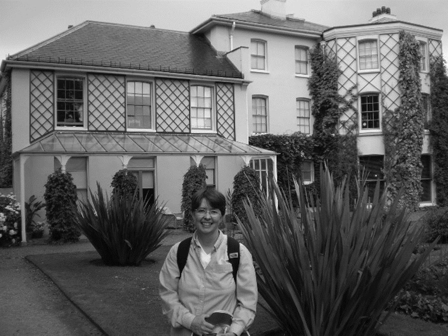 Smith visiting Charles Darwin's home, Down House, during a recent visit to the United Kingdom to attend the Darwin Festival.